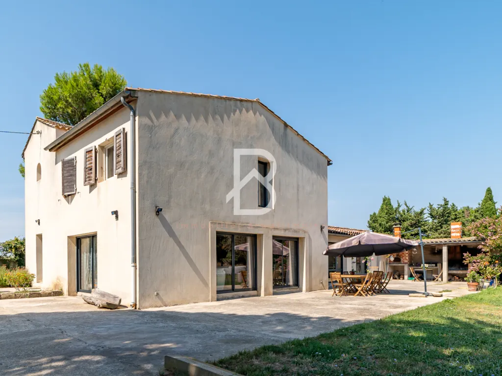 Extérieur - Mas avec Terrain de 7 000 m² près de Montpellier