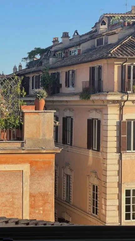 Balcone - Luxury Apartment with Historic Views in Rome