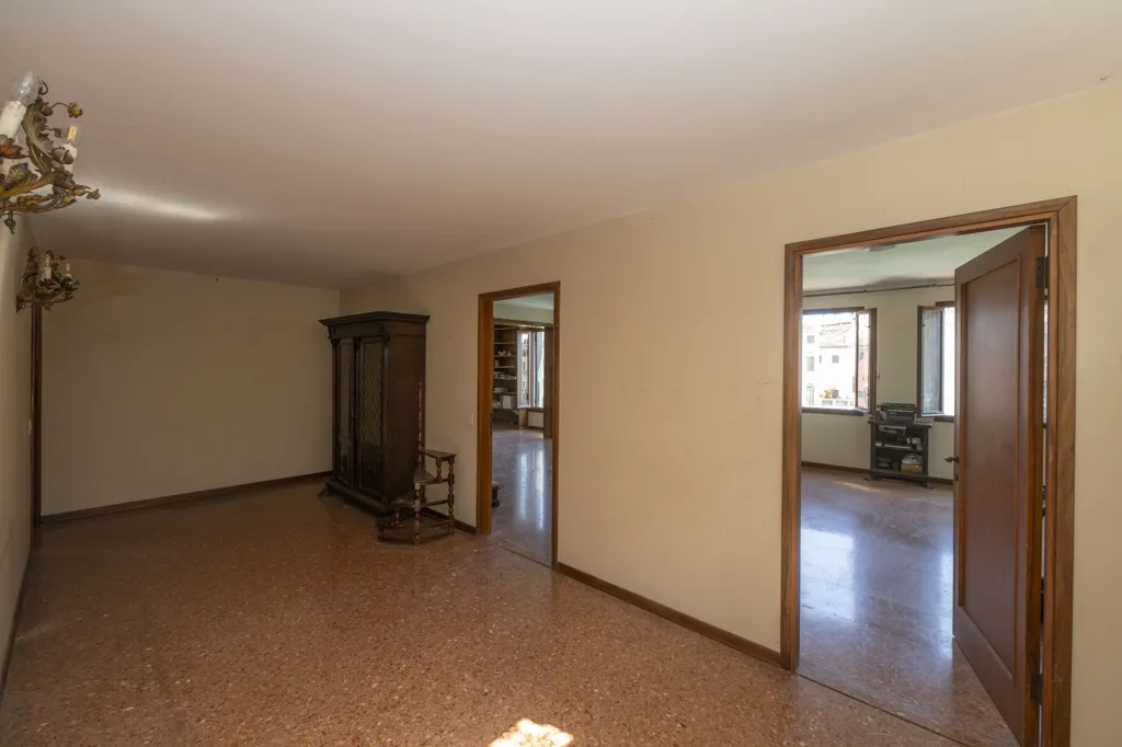 Flur - Penthouse with Canal View in Venice
