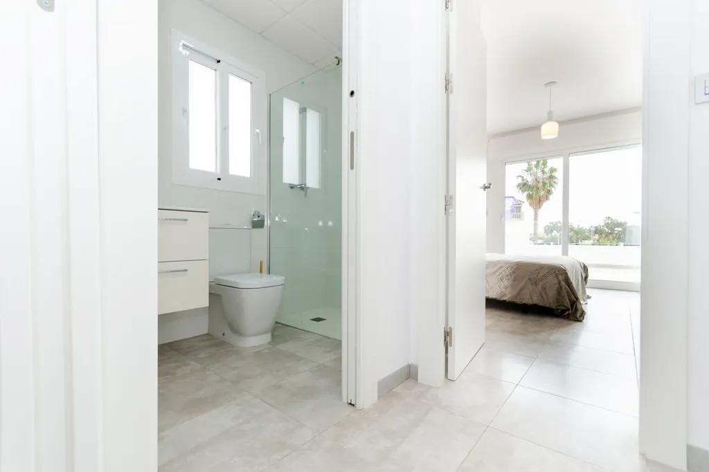 Salles de bain - Modern Villa with Private Pool in Torrevieja