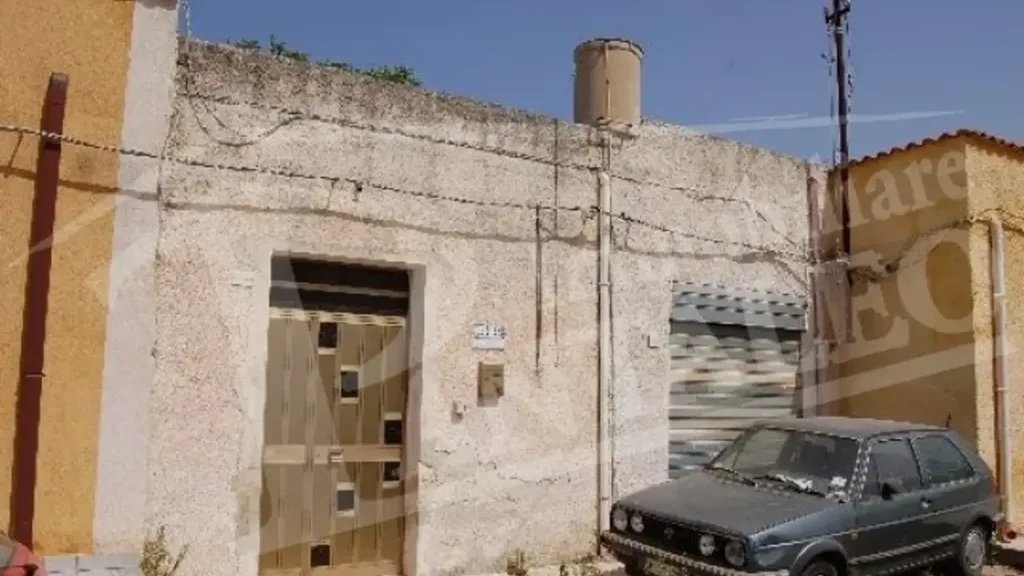 Välivaade - Rustic Cottage for Renovation in Marsala