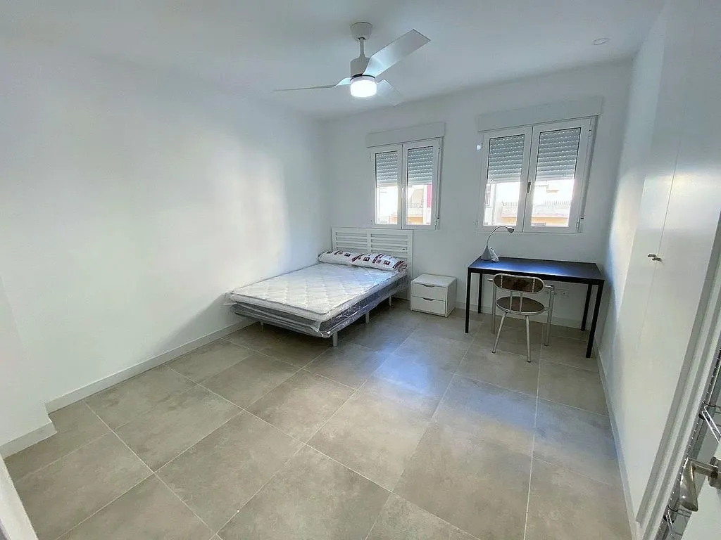 Chambres - Furnished Flat with Lift in Mestalla