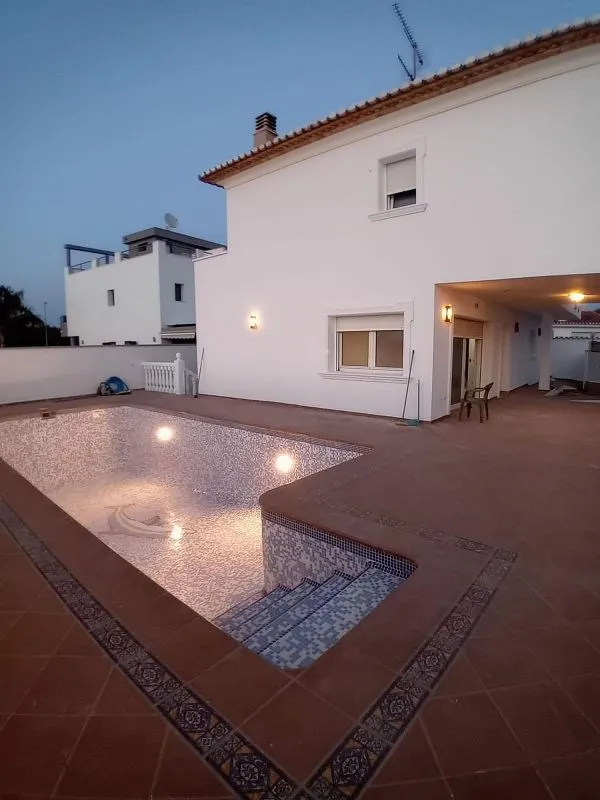 pool_area