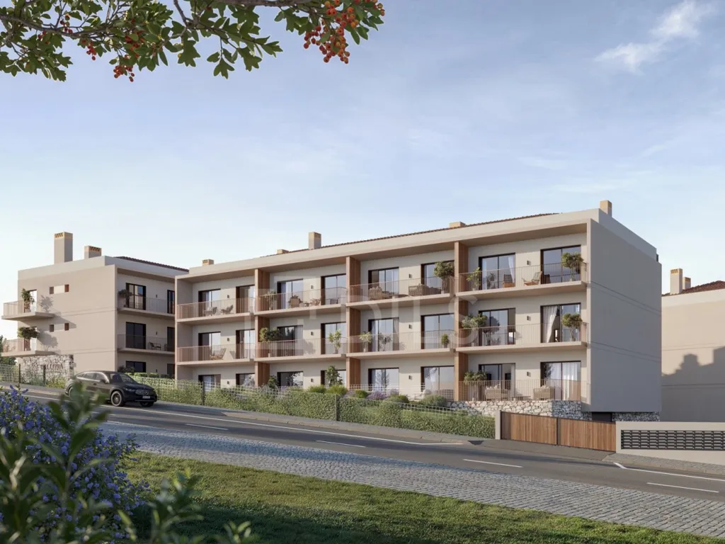 T2 Apartment with Balcony in Tavira