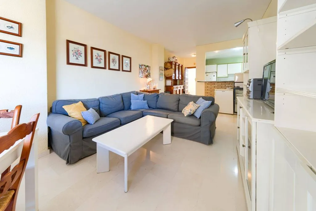 Elutuba - Beachfront Flat with Sea View in Fuengirola