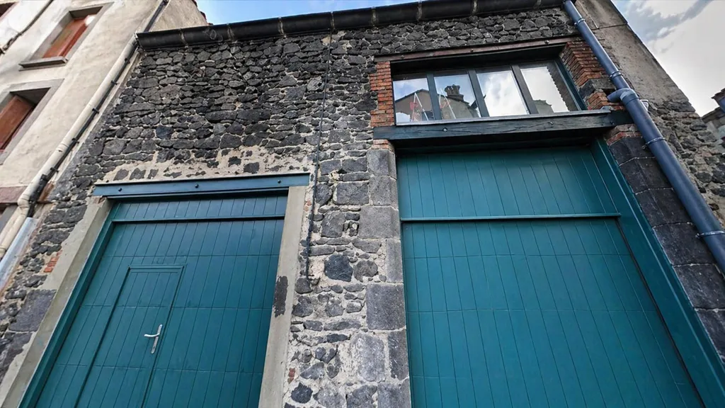 Exterior - Charming Townhouse in Riom Centre
