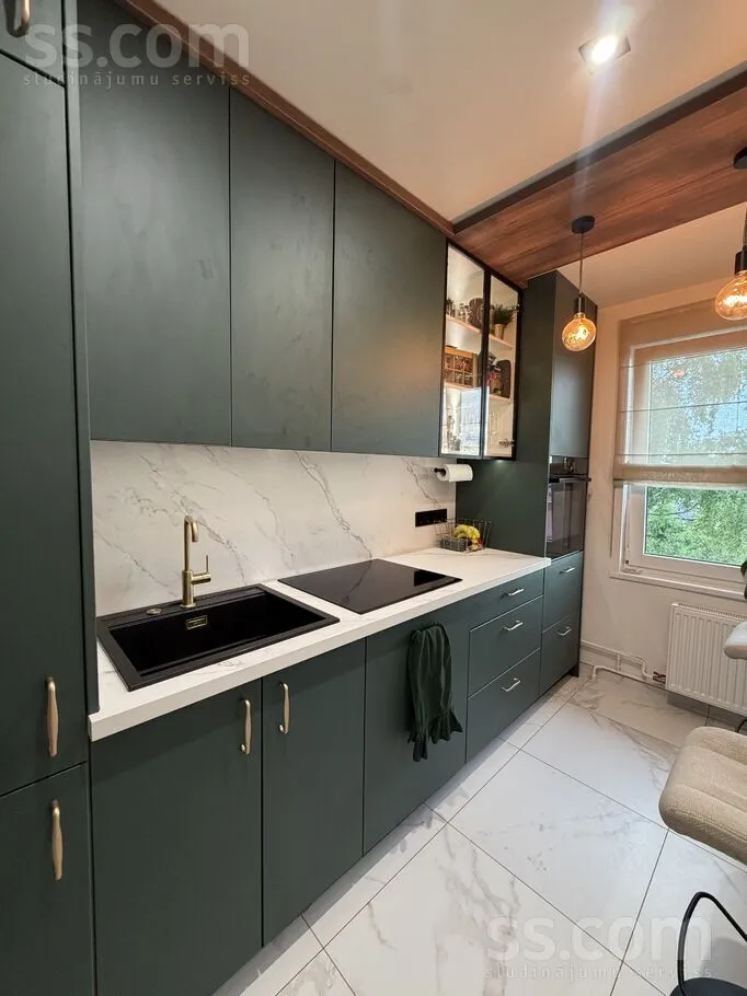 Köök - Apartment with Custom Kitchen in Valmiera