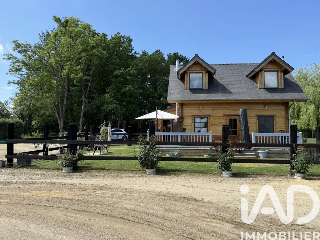 Extérieur - Haras avec Chalet à Sancoins