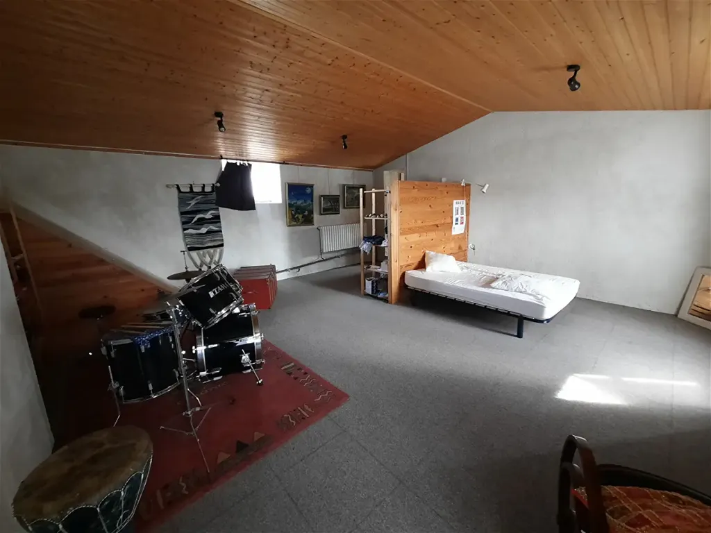 Maison 7 pièces à Saint Vaize