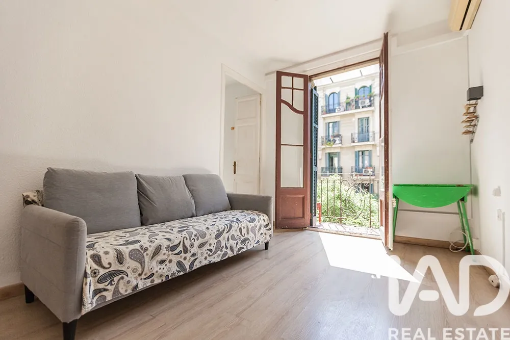 Soggiorno - Apartment with Original Charm in Eixample, Barcelona