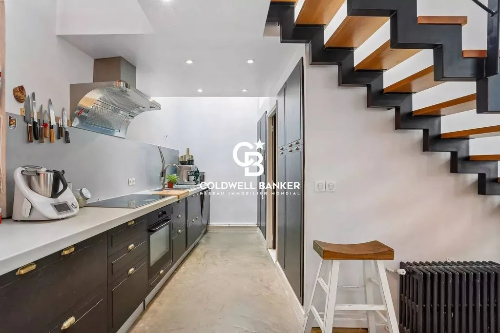 Kitchen - Luxury Loft with Terrace in Belleville, Paris