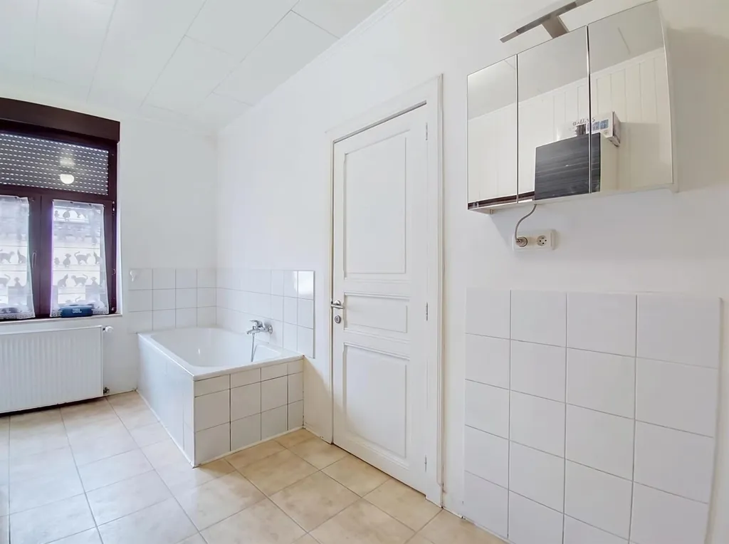 Salles de bain - Maison de Deux Façades dans le Vieil Arlon