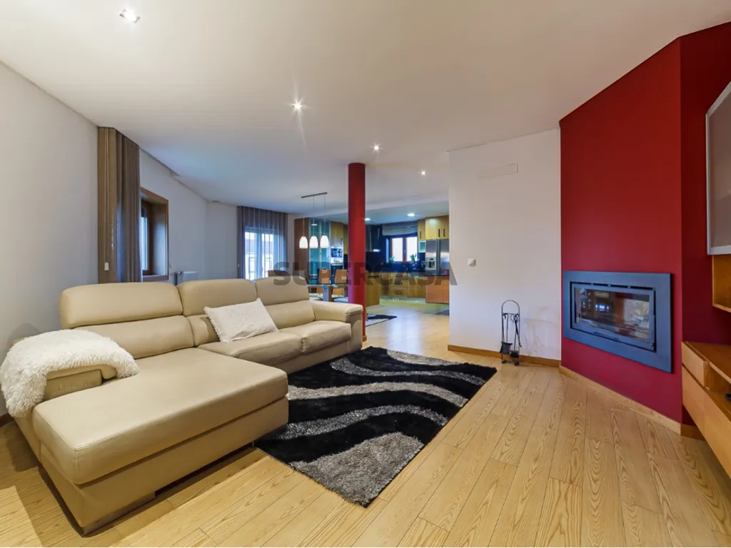 Elutuba - Detached House with Pool in Fiães