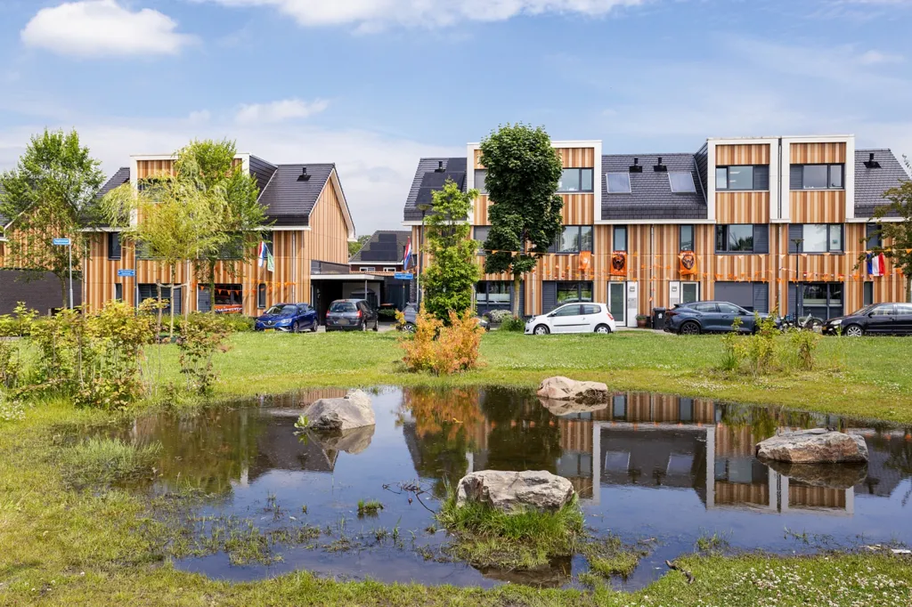 Exterior - Characterful Detached House with Garden in Enschede