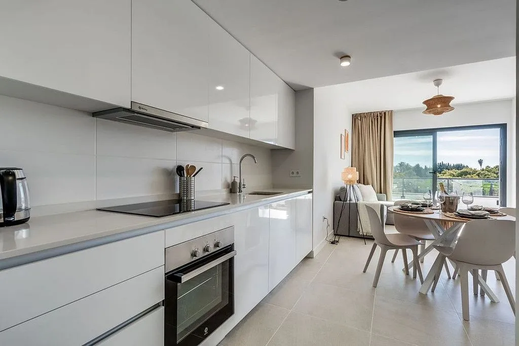 Köök - Penthouse with Pool in Estepona Centre