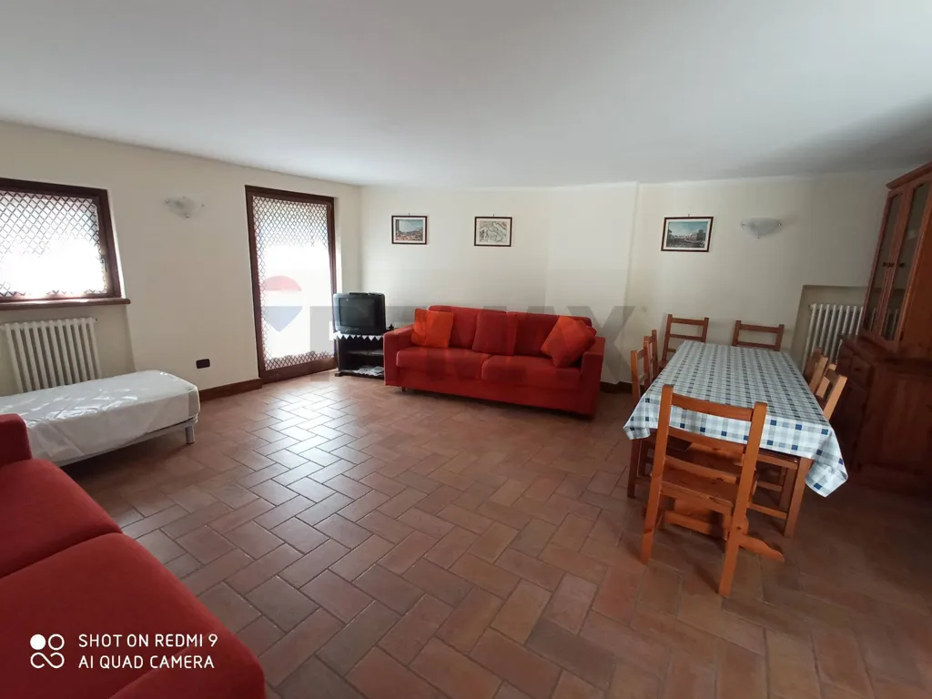 Maison 9 pièces à IT