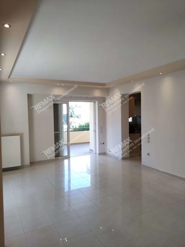 Elutuba - Multi-Unit Building with Parking in Glyfada Centre