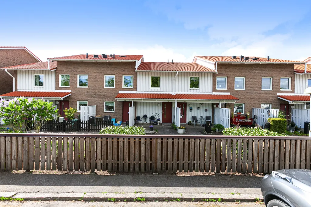 Esterno - Renovated Flat with South-Facing Balcony in Klippan