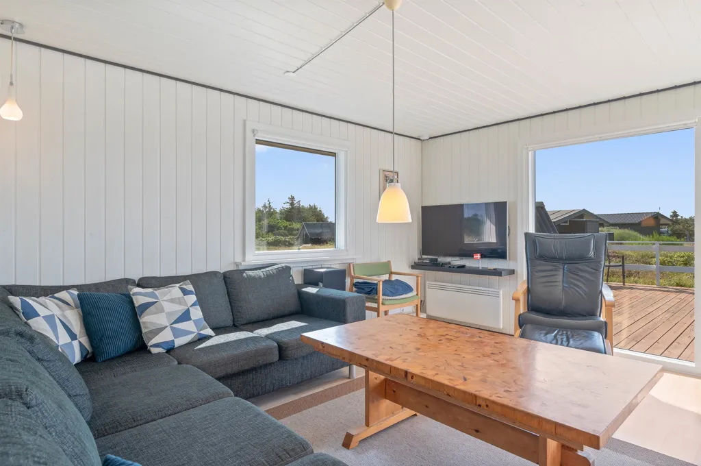 Soggiorno - Modernised Summerhouse with Sea View in Klegod