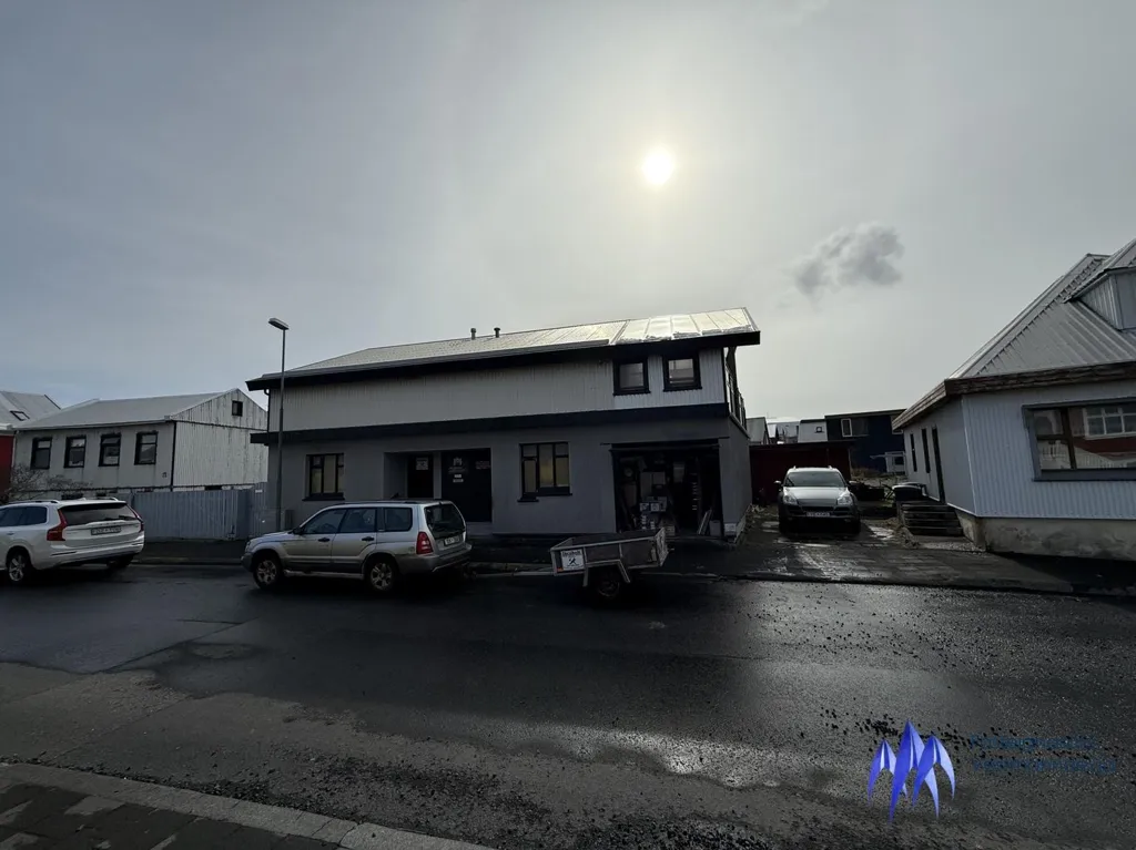 Extérieur - Industrial/Residential Property with Workshop in Vestmannaeyjar