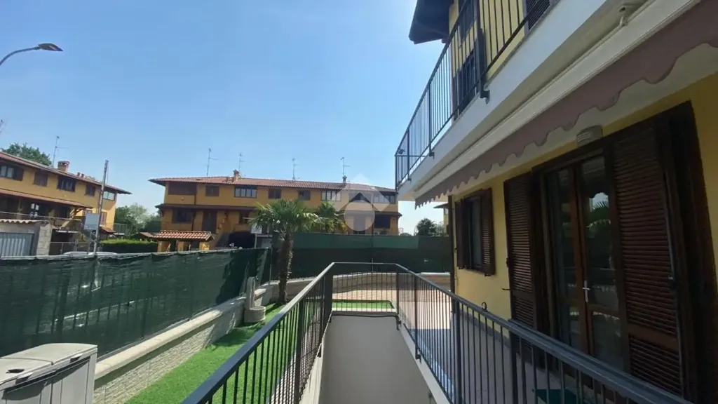 Balcony - Bright 2-Bedroom Apartment with Balcony in Corbetta