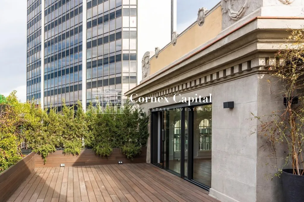Terrace - Penthouse-Duplex with Terrace in Eixample, Barcelona