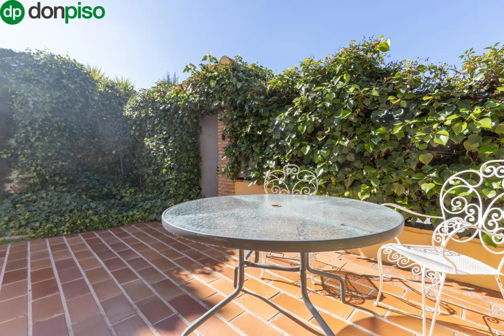 Terrasse - Luxury Detached House with Pool in Zubia