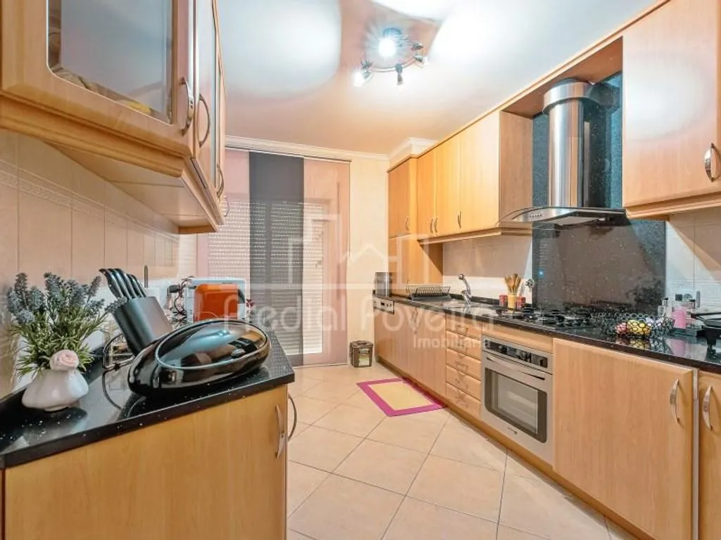Cuisine - Luxury Flat with Elevator in Póvoa de Varzim
