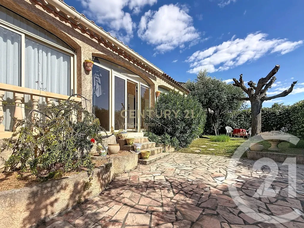 Terrasse - Maison au Calme avec Véranda à Fabrègues