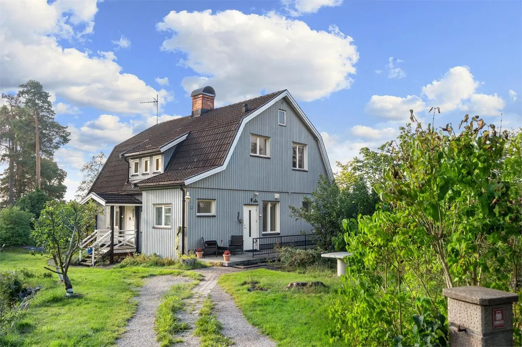Extérieur - Villa with Balcony and Terrace in Spånga