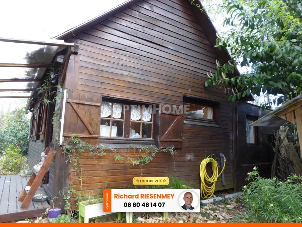 Esterno - Chalet with Covered Terrace in Saint Chéron