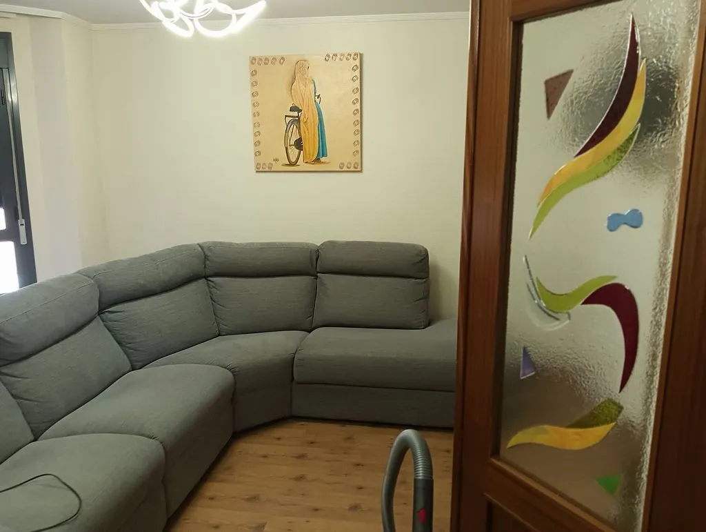 Elutuba - Bright Apartment with Terrace in Navatejera