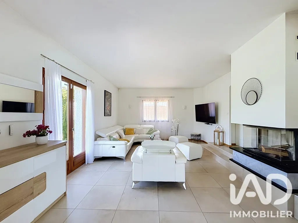 Soggiorno - Detached House with Pool in Reignier-Ésery