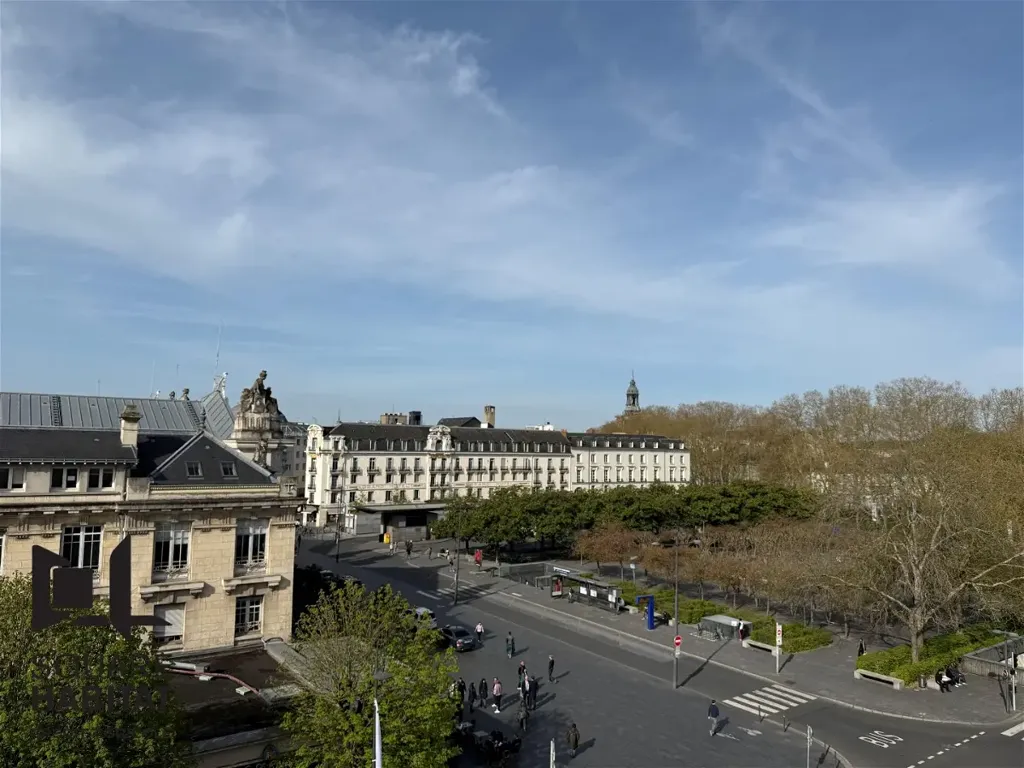 Rõdu - One-Bedroom Flat in Centre-Gare, Tours