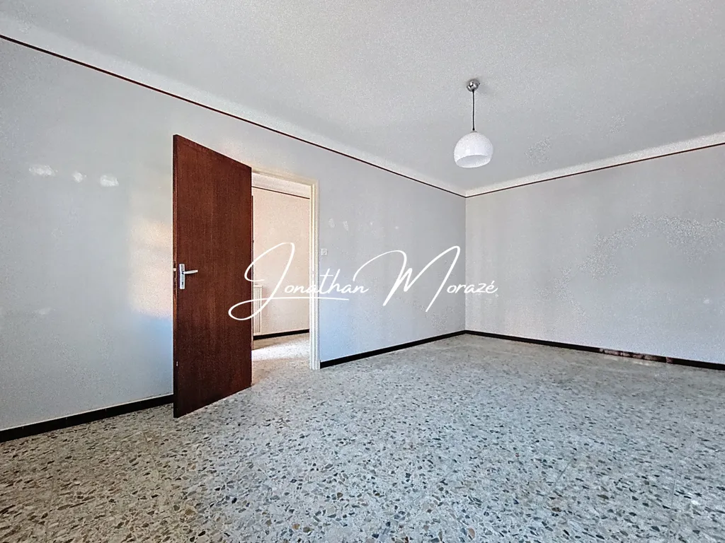 Pièces - Maison avec Jardin et Garage à Perpignan