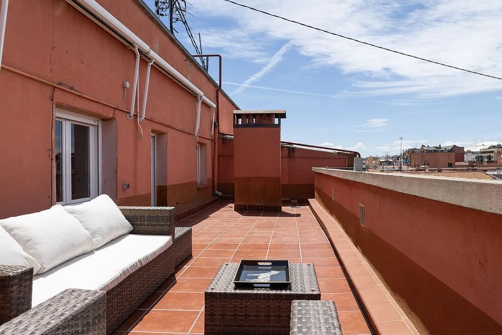 Terrass - Apartment with 50m² Terrace in Opañel