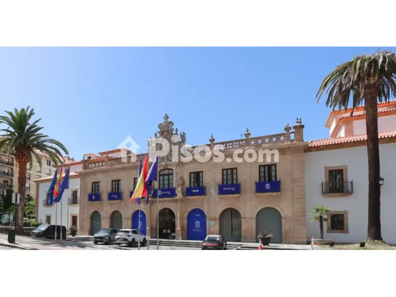 Spacious Flat with Garage in Oviedo Centre