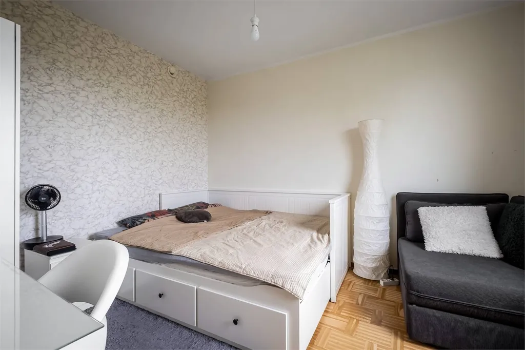 Bedrooms - Apartment with Balcony on 4th Floor in Skogås