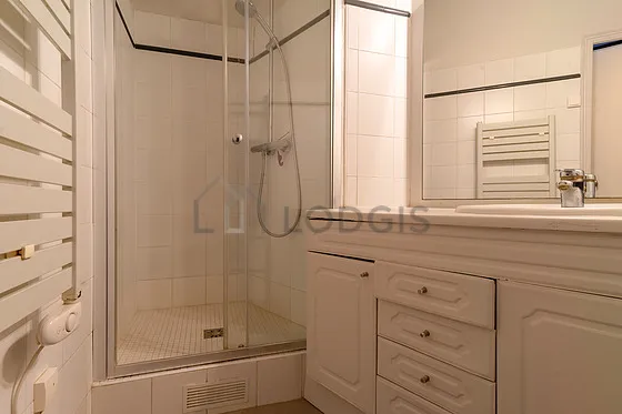 Bagni - Studio with Concierge in Paris 4th