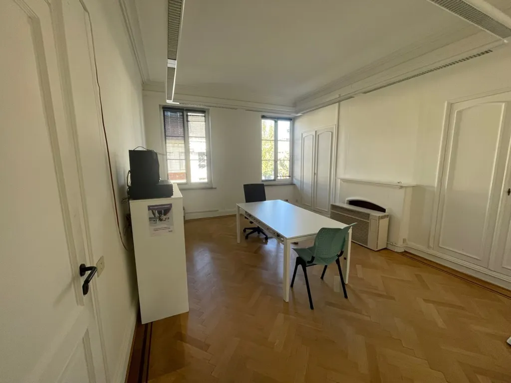 Kabinet - Office Space in Charming Townhouse, Harelbeke