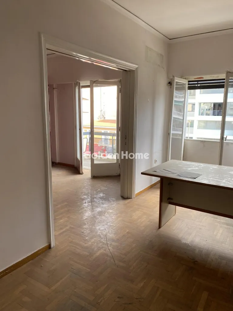 Toad - Office Space with High Ceilings in Kallithea