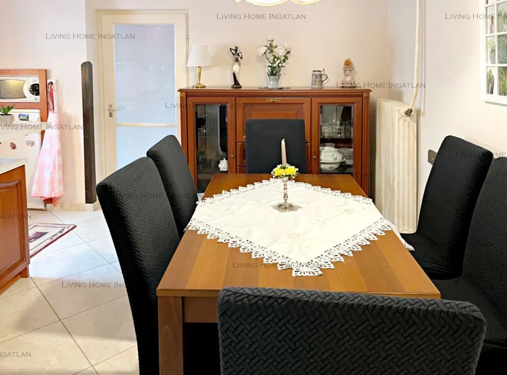 Sala da pranzo - Two-Generation Family House with Large Plot in Budakalász