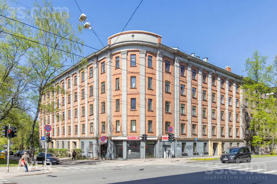 3-toaline korter asukohas Rīga