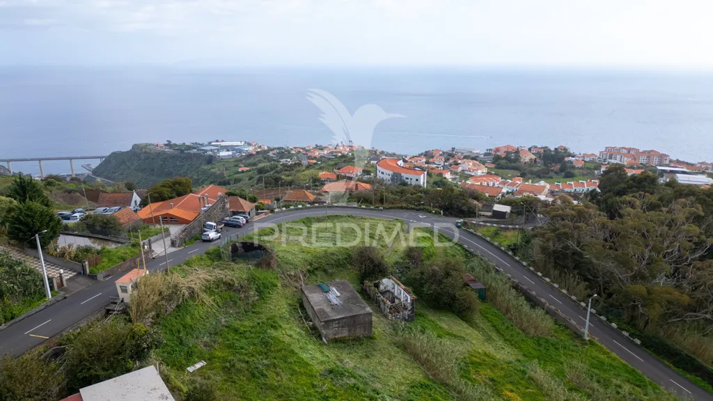 Vue aérienne - Buildable Plot with Sea View in Caniço