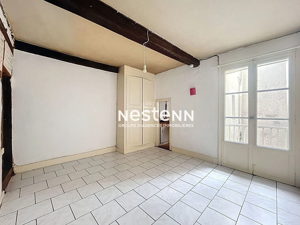 Toad - Characterful Flat with Balcony in Auch