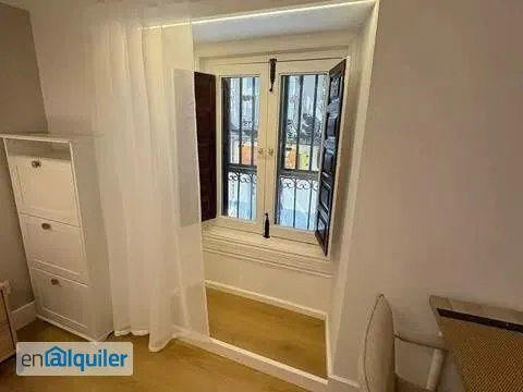 Pièces - Modern Flat with Balcony in Chueca-Justicia, Madrid
