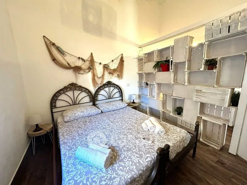Chambres - Rustic Trilocale with Balcony in Ortigia, Siracusa