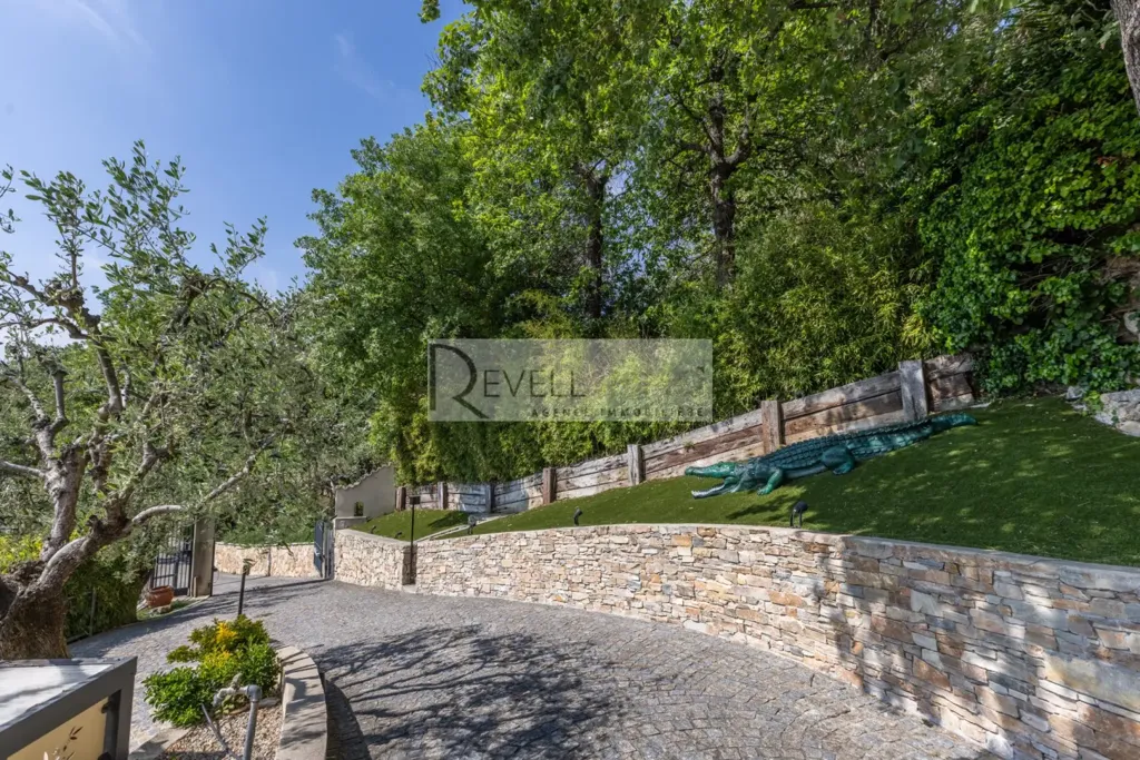 Jardin - Maison de Maître avec Piscine et Vue Panoramique à Antibes