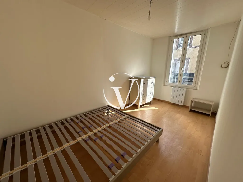 Magamistoad - Meubled 2-Bedroom Centre Ville Appartement