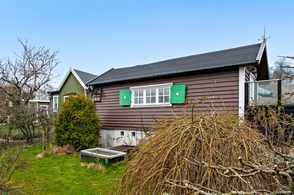 Jardin - Charming Cottage with Orchard in Närlunda